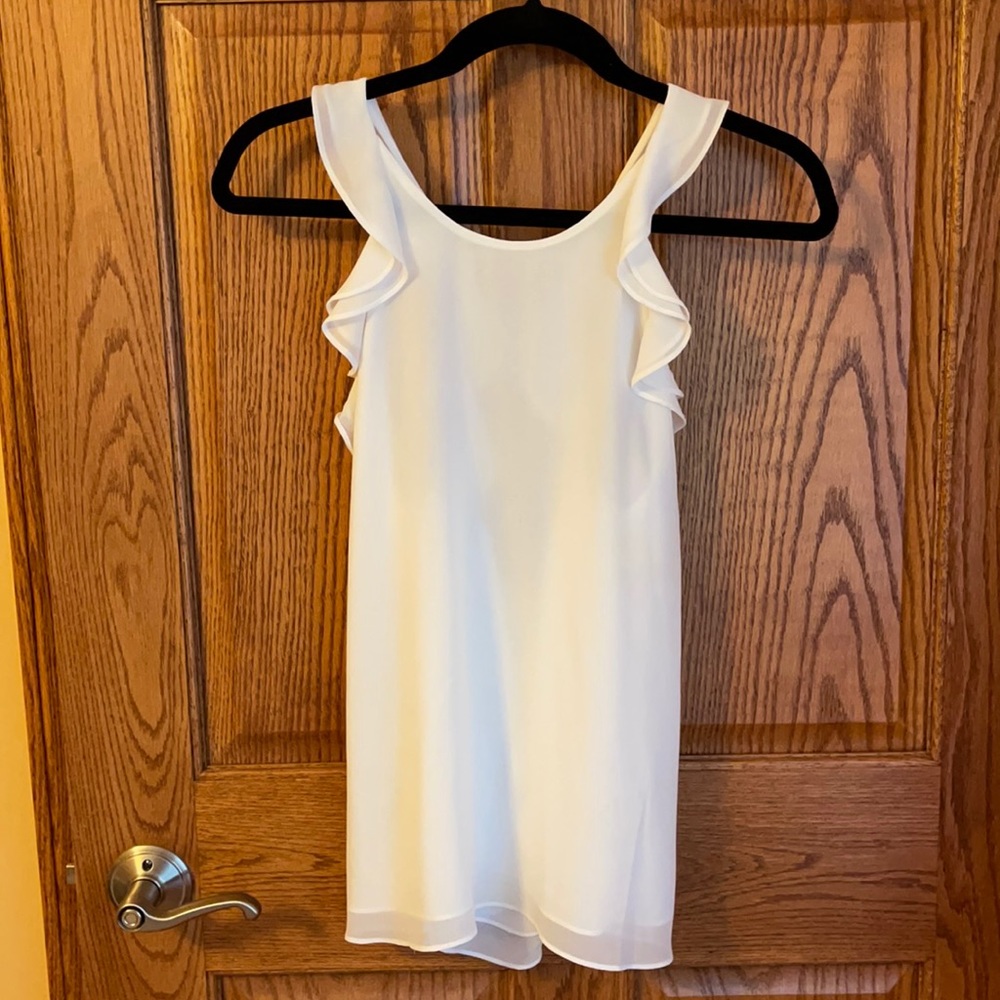 NWT White Tank